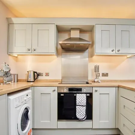 Remarkable Gems Of Apartment