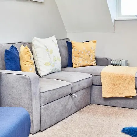 Remarkable Gems Of Apartment