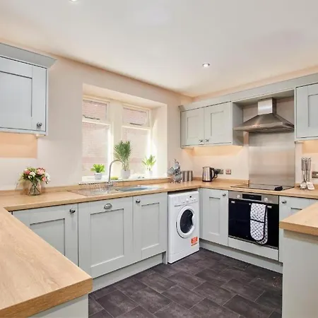 Remarkable Gems Of Apartment Harrogate